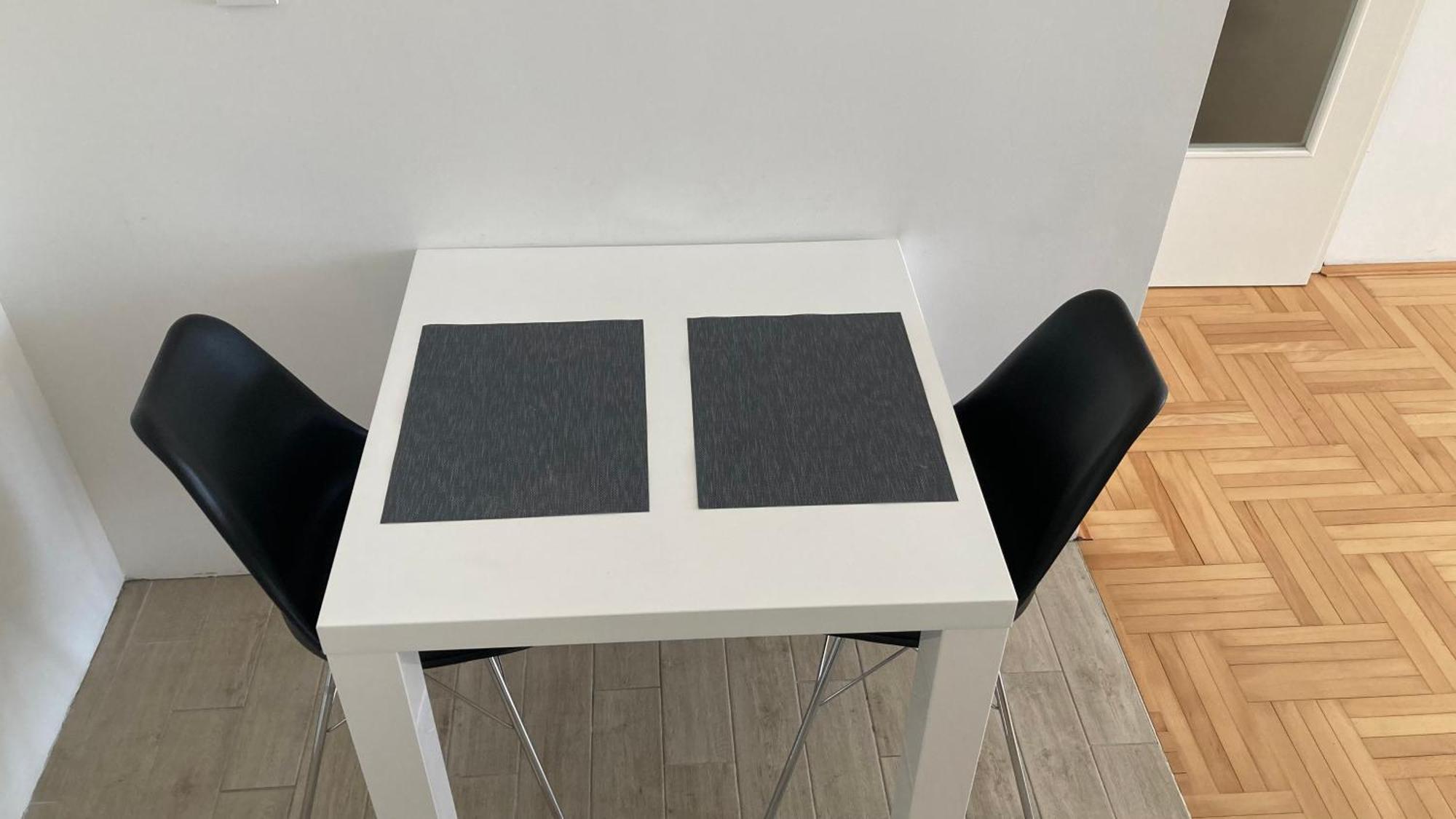 Apartman Senjak Pirot Ngoại thất bức ảnh